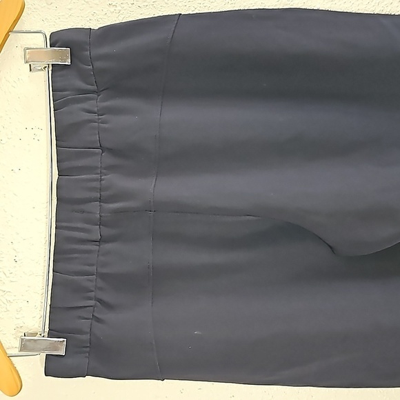 Lululemon Black Trousers - Picture 10 of 10